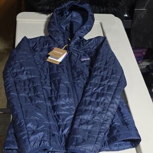 Patagonia Women's Blue Puffer Jacket